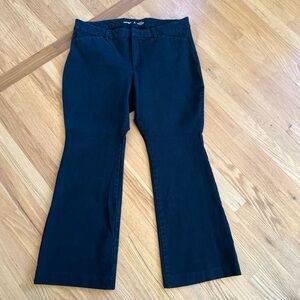 Women's Size 16P "Old Navy" Pixie Flare Pants GUC ❤️